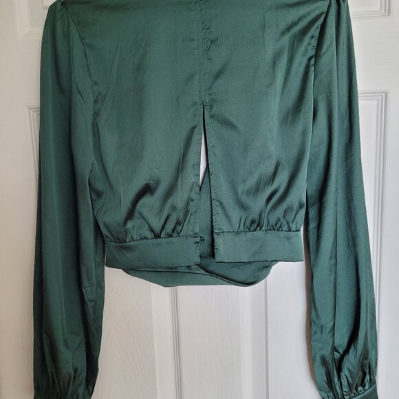 Chic Forest Green Wrap Blouse - Picture 3 of 7